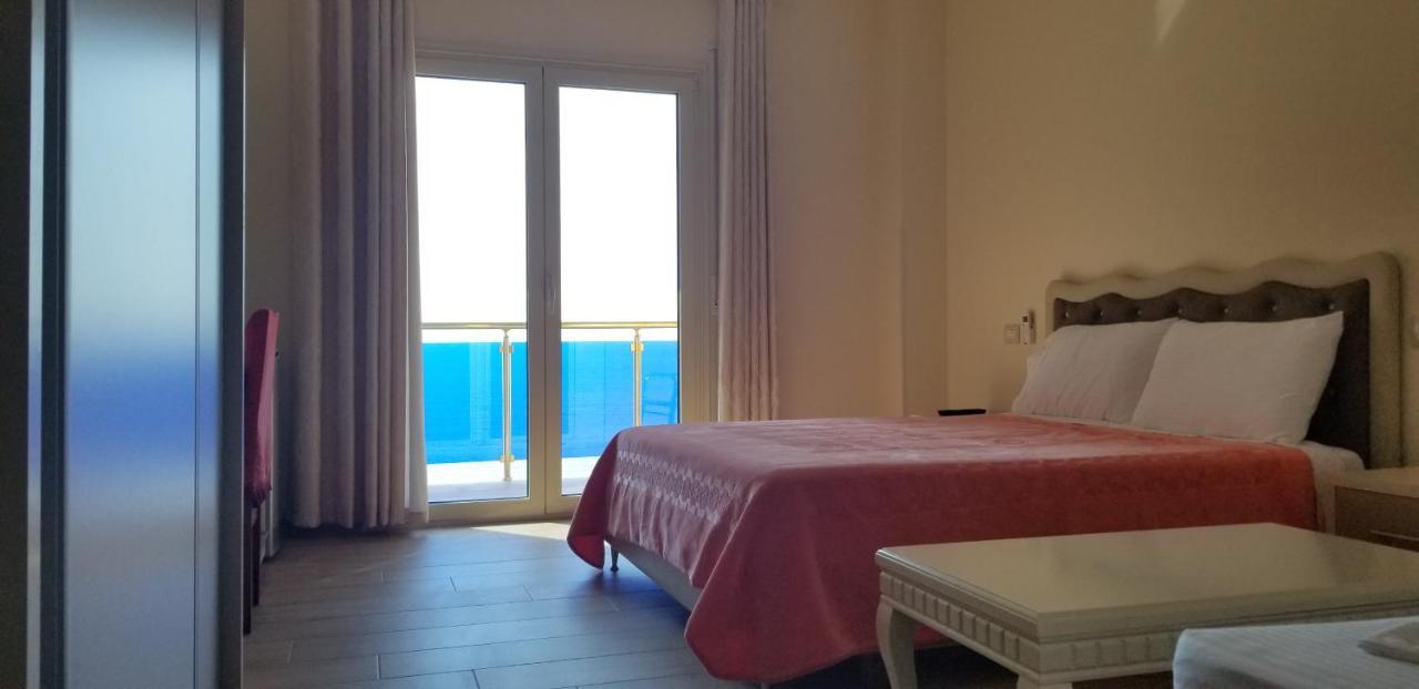Hotel 3 Vellezerit Durres Ngoại thất bức ảnh