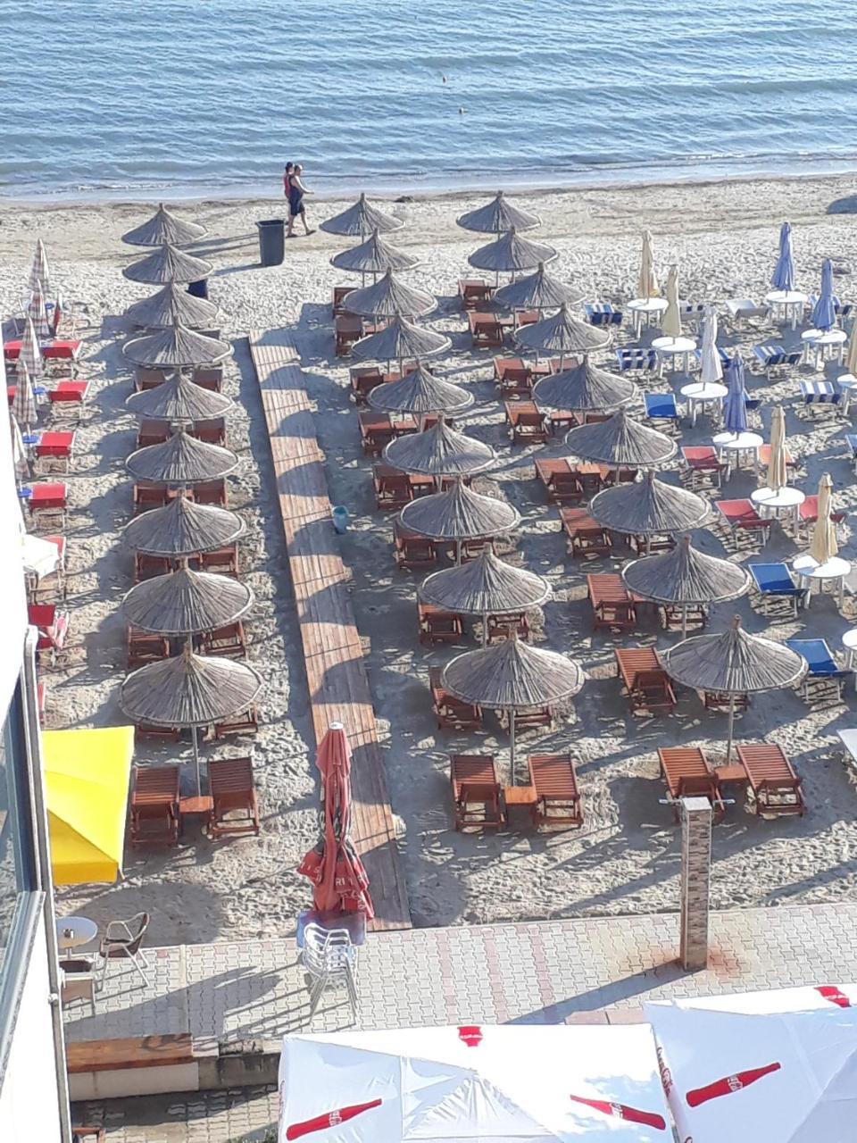 Hotel 3 Vellezerit Durres Ngoại thất bức ảnh