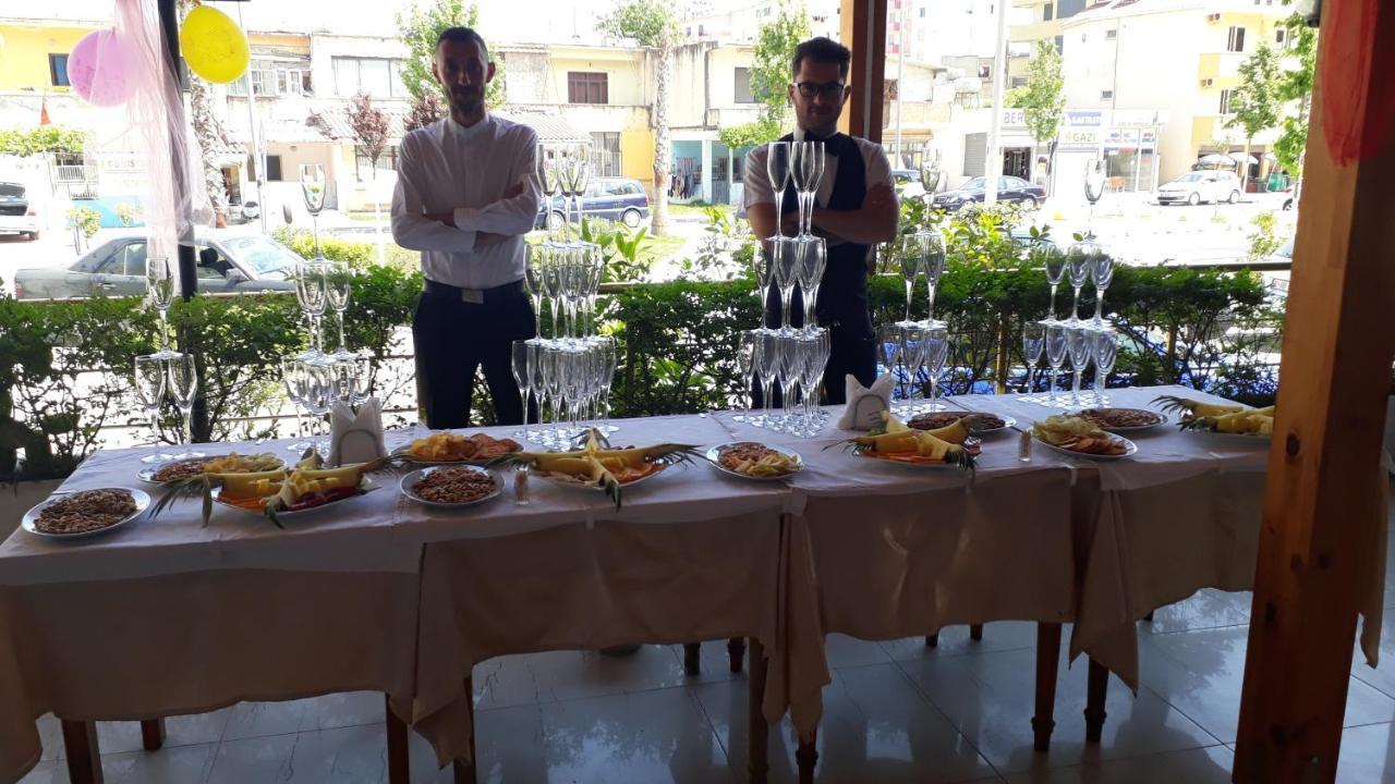 Hotel 3 Vellezerit Durres Ngoại thất bức ảnh