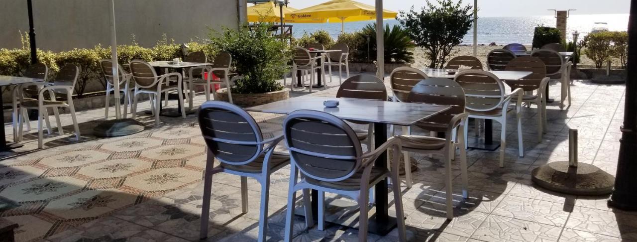 Hotel 3 Vellezerit Durres Ngoại thất bức ảnh